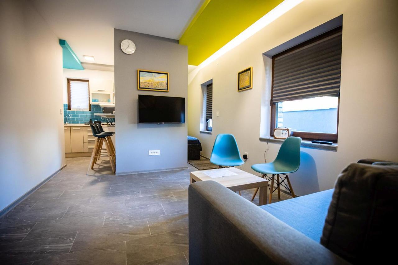 Gray Brick Appartement Subotica Buitenkant foto