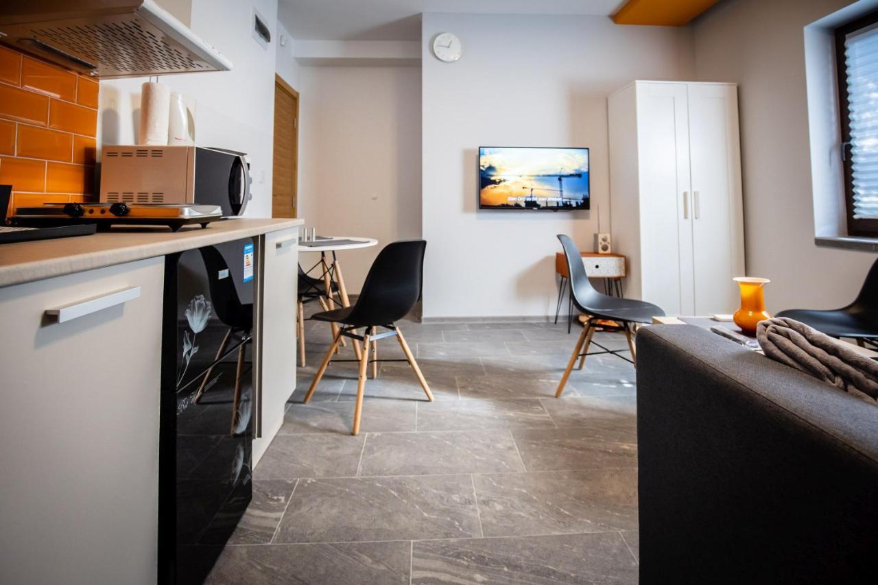 Gray Brick Appartement Subotica Buitenkant foto