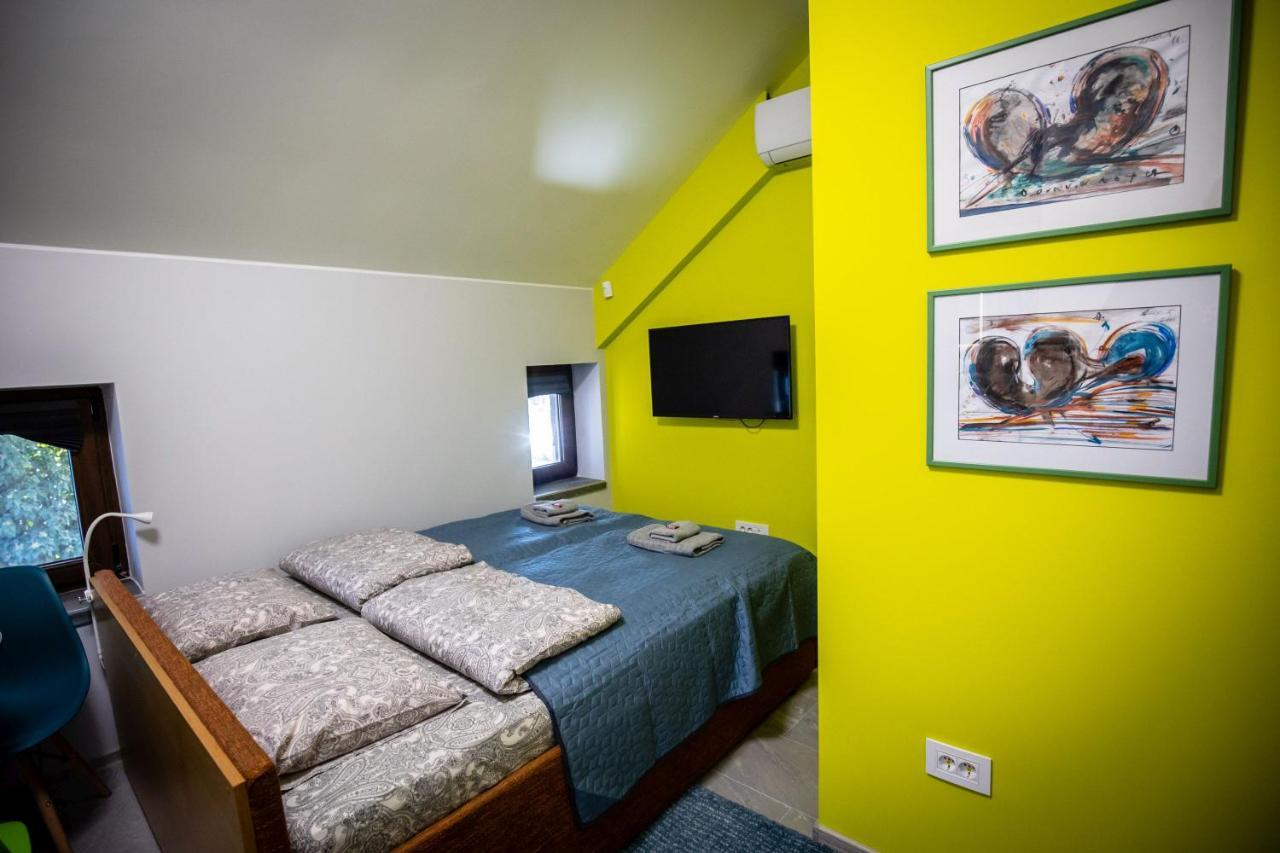 Gray Brick Appartement Subotica Buitenkant foto