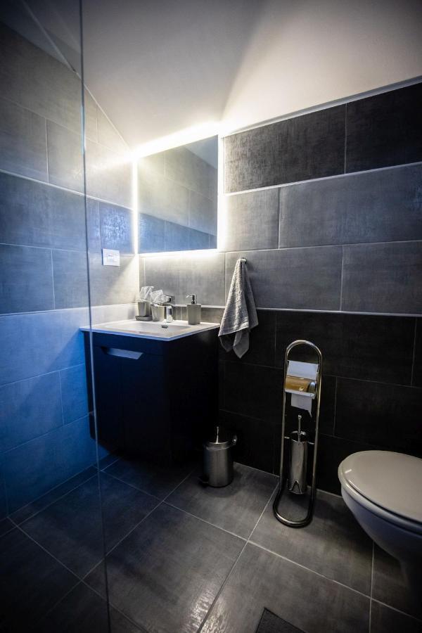 Gray Brick Appartement Subotica Buitenkant foto