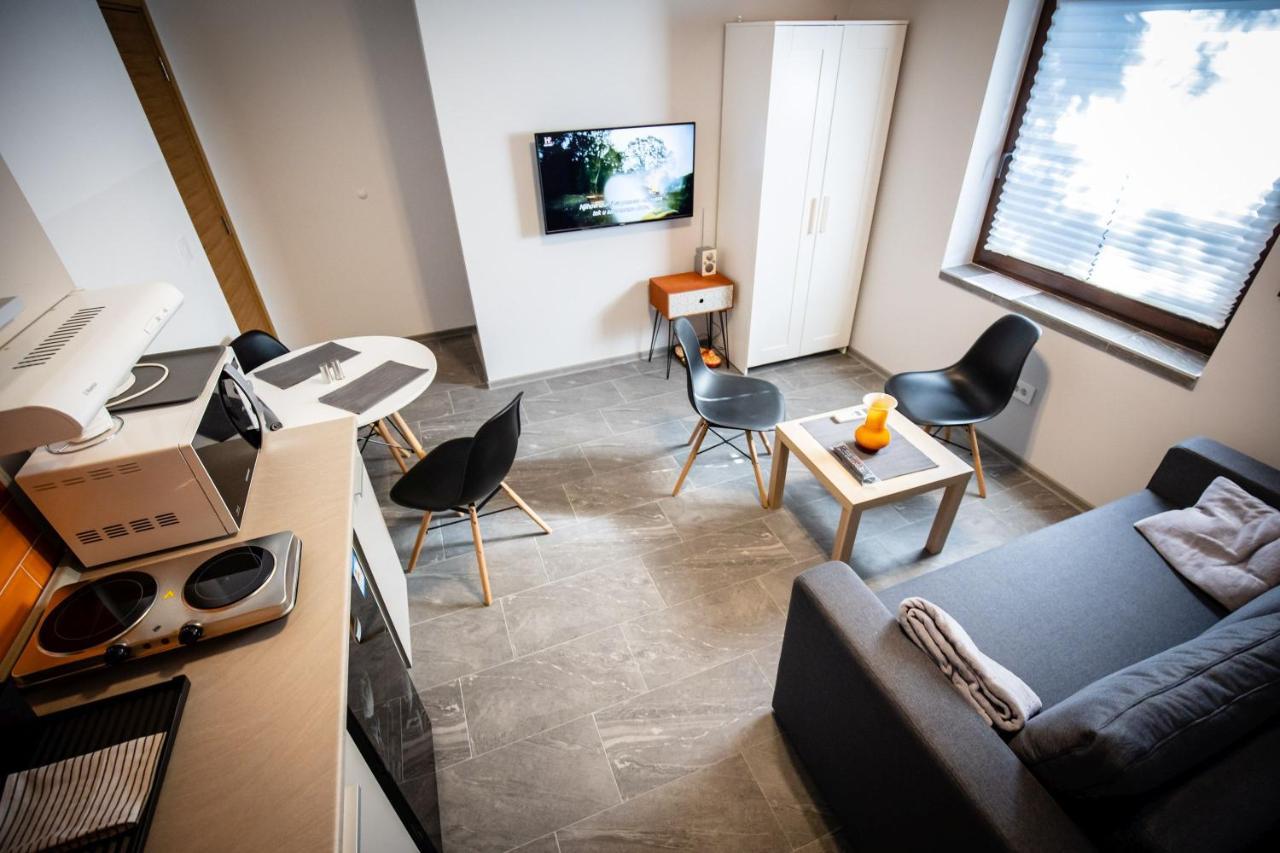Gray Brick Appartement Subotica Buitenkant foto