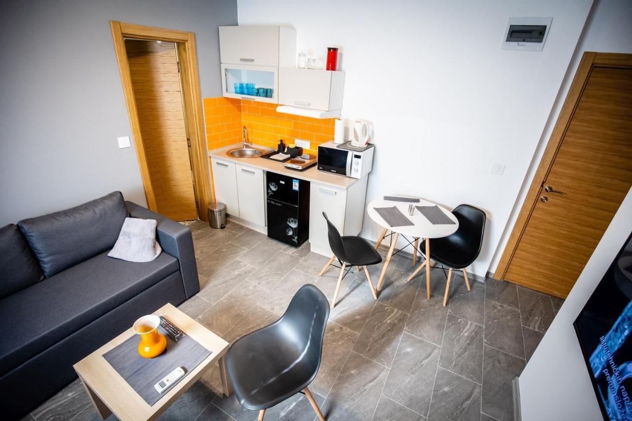 Gray Brick Appartement Subotica Buitenkant foto