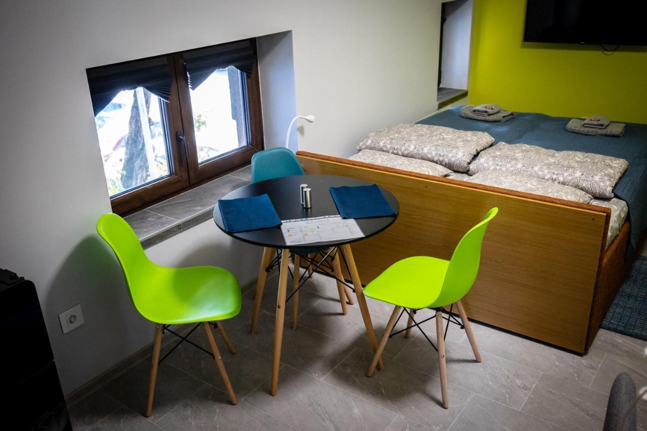 Gray Brick Appartement Subotica Buitenkant foto